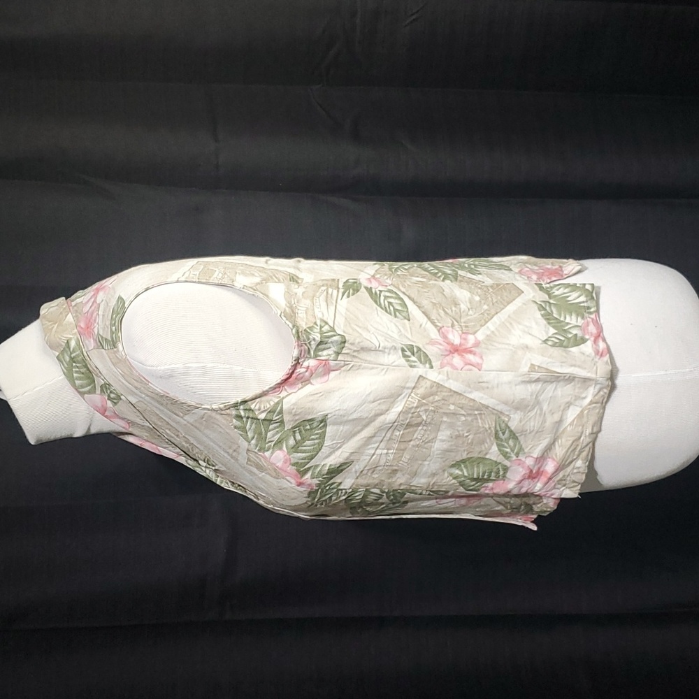 Collared Sleeveless Button Up Blouse - image 4